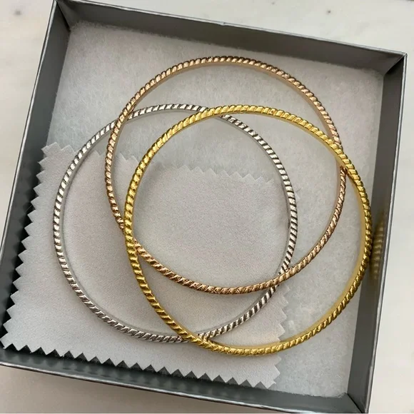Gorjana Earrings and Bracelet Set - NWT Gorjana Poppy Bracelet 001-885-00306 | Becky Beauchine Kulka  main image 4